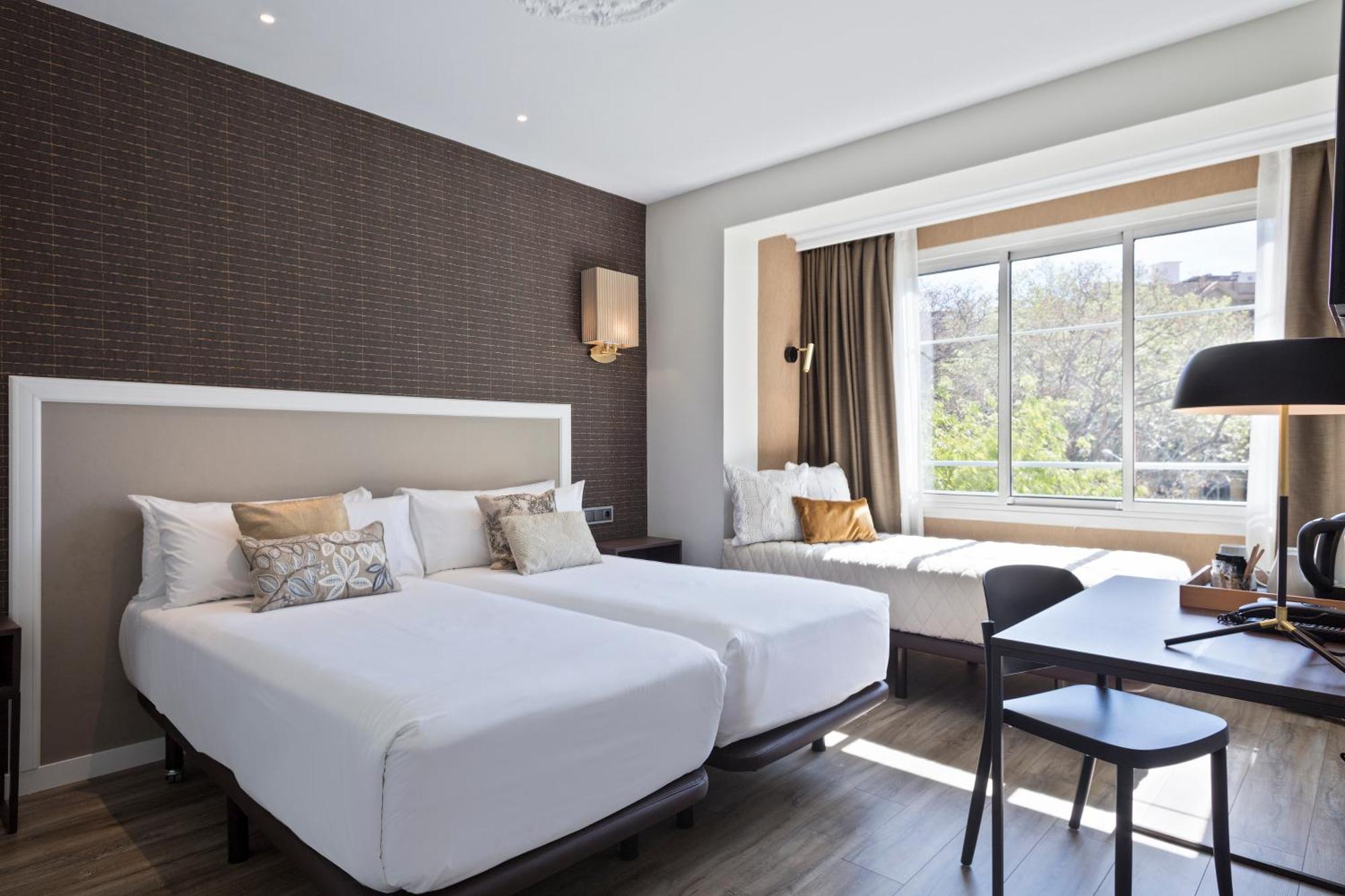 Triple Room,835355516:JPEG